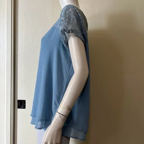 Torrid Shirt 0 Large - Picture 3 of 6